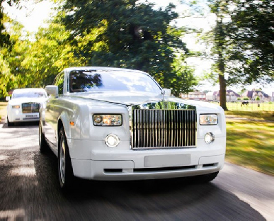 Modern Wedding Cars in Yorkshire and Humber
